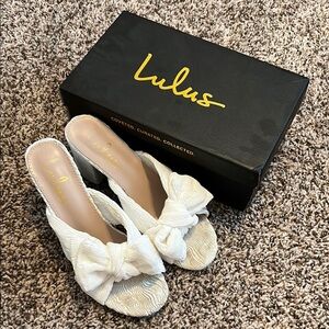 Lulu's White Bow Slide Sandals
